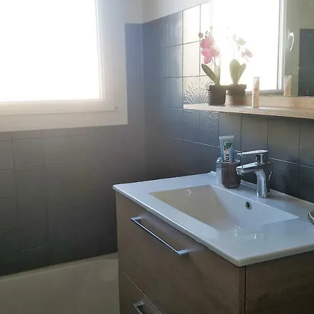 度假居 Maison En Duplex De 80m² Plein Sud Et Climatisee ! Mandelieu